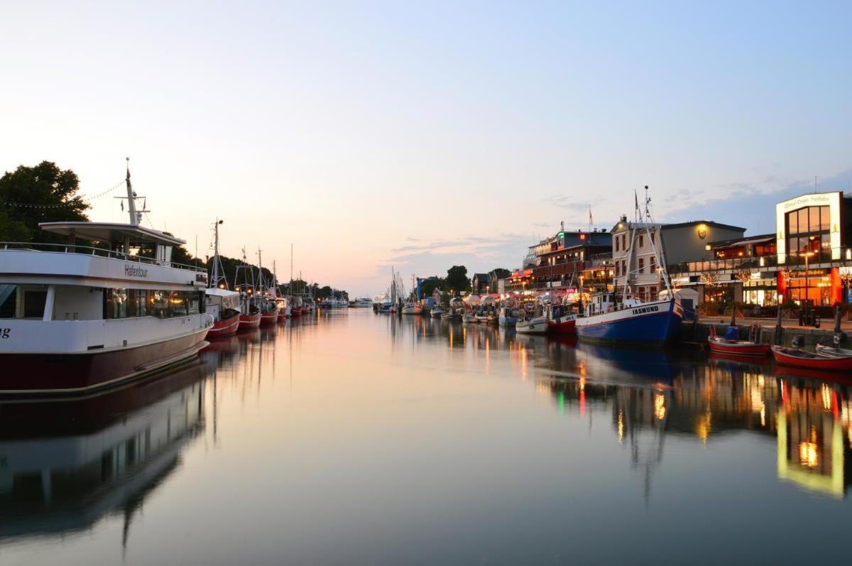 Sonnenschein, Direkt Am Alten Strom Rostock Exteriér fotografie